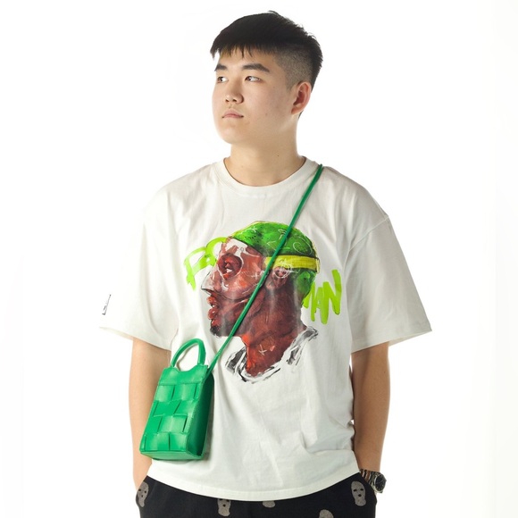 100% heavy cotton , graphic t-shirt. - Picture 5 of 5